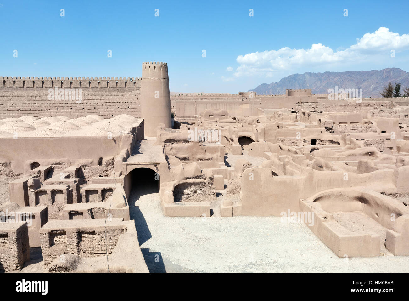 Rayen adobe castello (Arg-e Rāyen in persiano), Kerman provincia, Iran Foto Stock