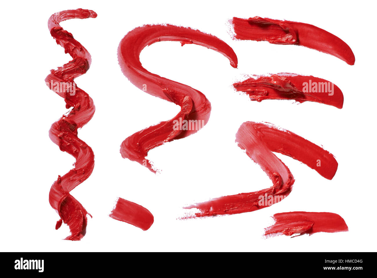 Un taglio fuori immagine di bellezza di campioni di rossetto rosso gli scarabocchi Foto Stock