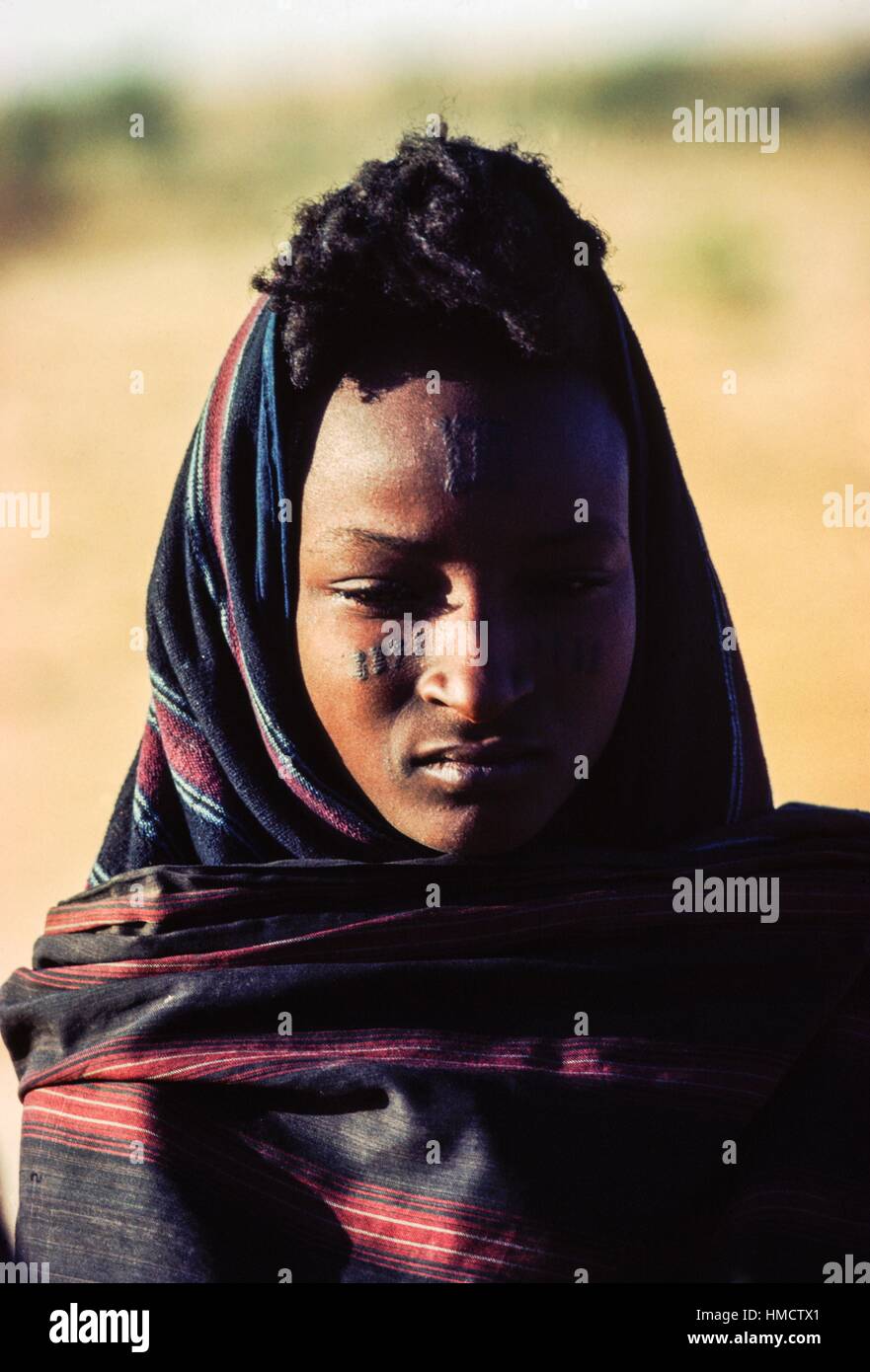 Bororo (Wodaabe) donna, Dakoro, Niger. Foto Stock