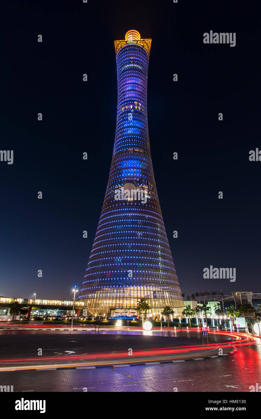 Aspire Tower, noto anche come torcia Doha, Doha, Qatar Foto Stock