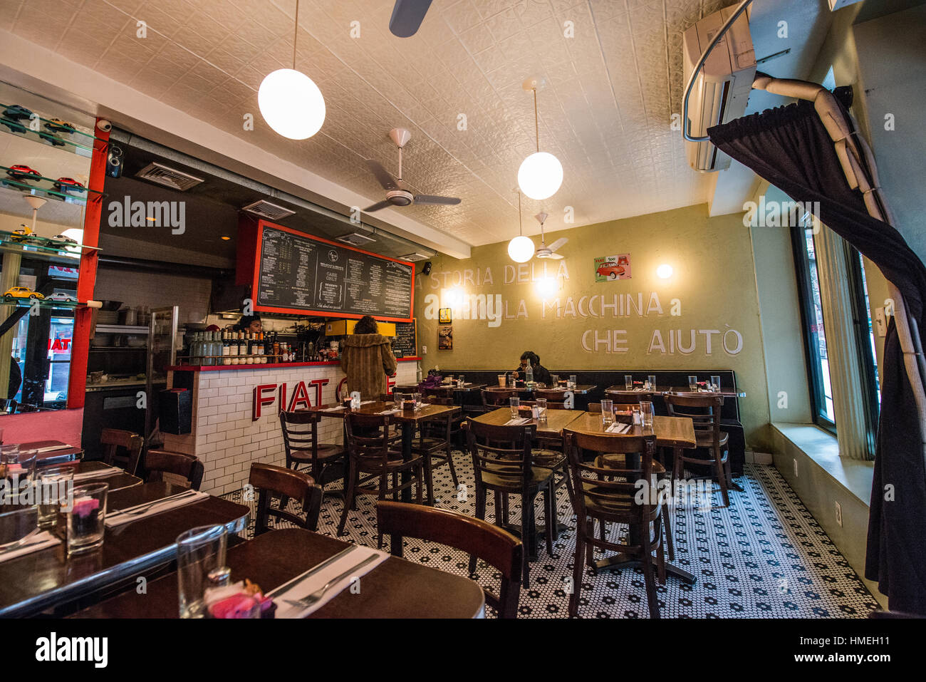 La vita di strada di Little Italy e Chinatown di new york city Foto Stock