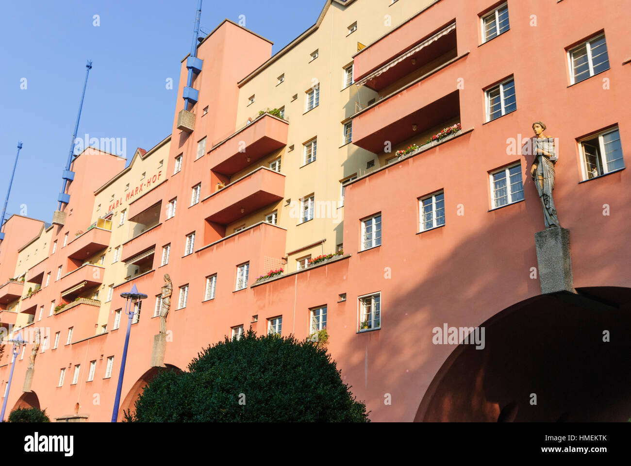 Wien, Vienna: Comunità blocco di appartamenti 'Karl-Marx-Hof", 19., Wien, Austria Foto Stock