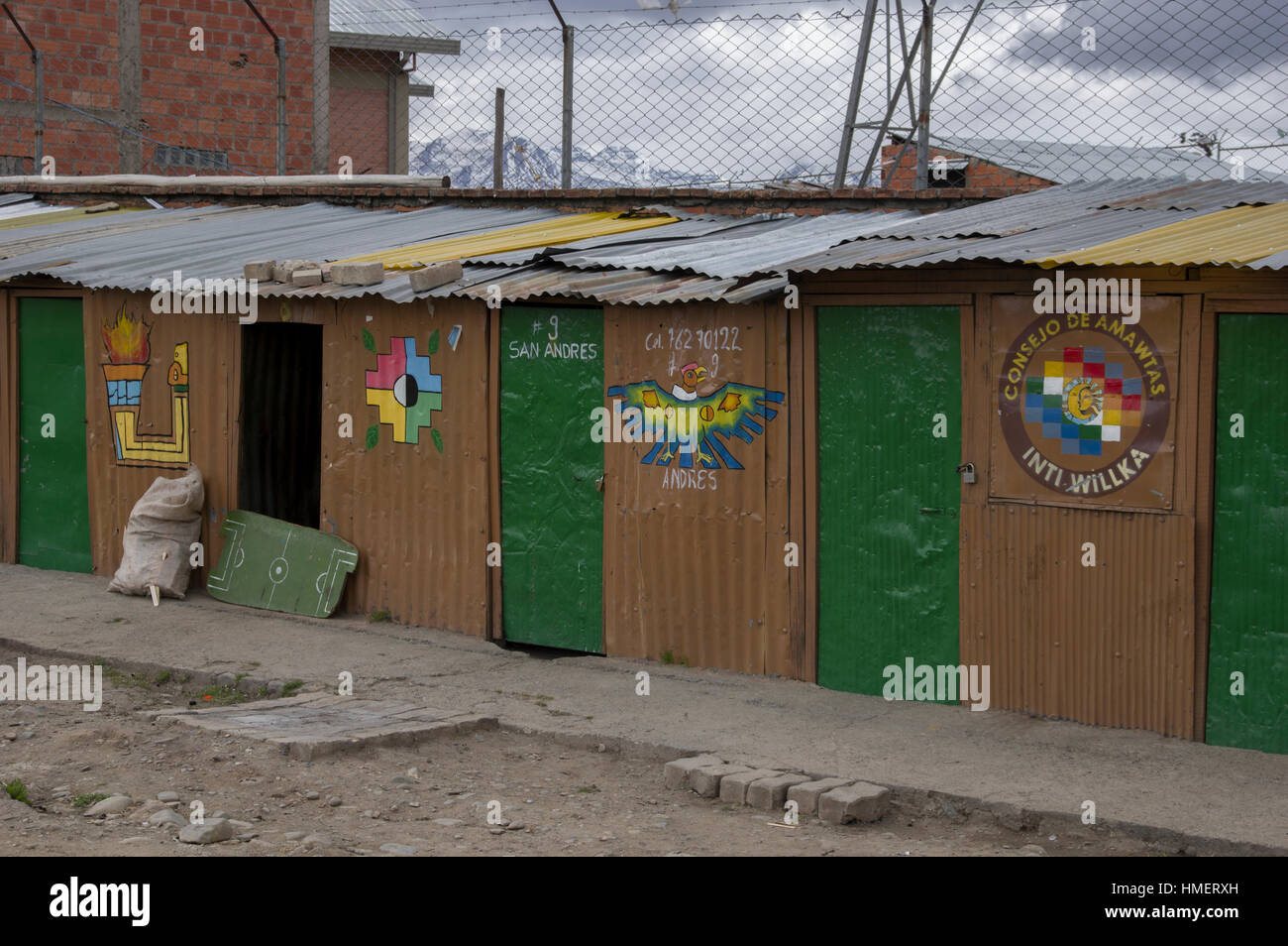 Camere dove amautas yatiris e fornire consulenze ai clienti su questioni di salute, spiritualità e benessere basato sulla visione del mondo Aymaran Foto Stock