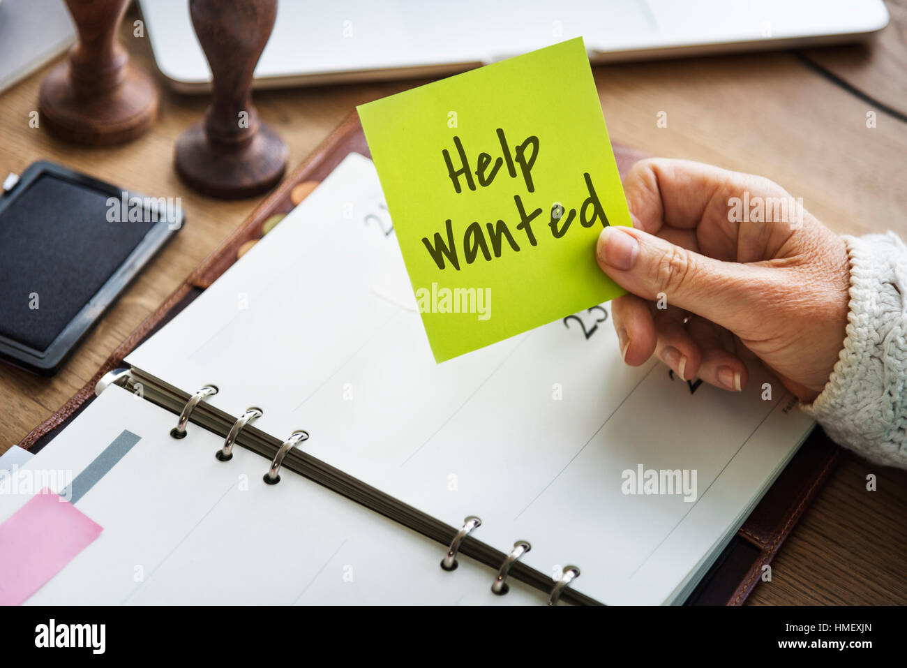 L'occupazione delle risorse umane aiuto voluto Manpower Concetto di assunzione Foto Stock L'occupazione delle risorse umane aiuto voluto Manpower Concetto di assunzione Foto Stock