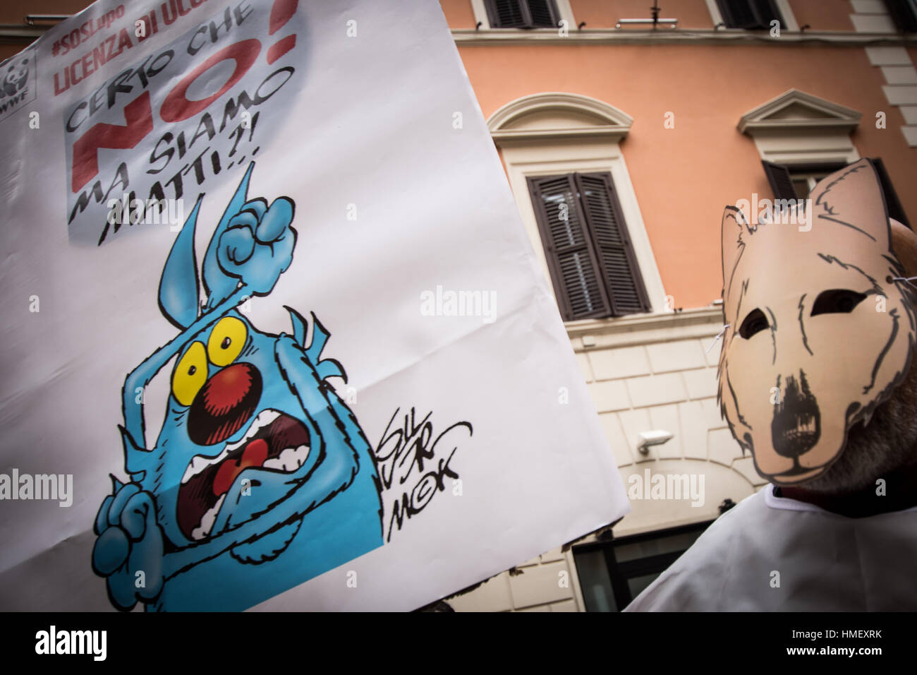 Roma, Italia. 02Feb, 2017. Manifestazione nazionale contro l'uccisione dei lupi e soggiorno cani.La manifestazione mira a sensibilizzare il pubblico sul tema della caccia ai lupi, è diventato di fondamentale importanza dopo la proposta 'Wolf piano di gestione. Credito: Andrea Ronchini/Pacific Press/Alamy Live News Foto Stock