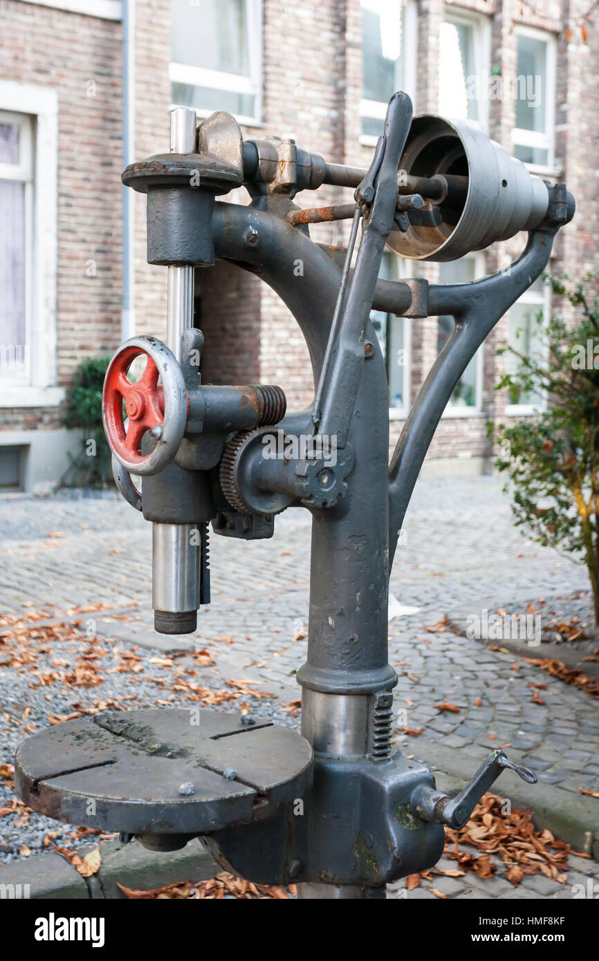 La scultura di un strumento di settore - Stolberg, NRW, Klatterstrasse, Mühlenstrasse Foto Stock