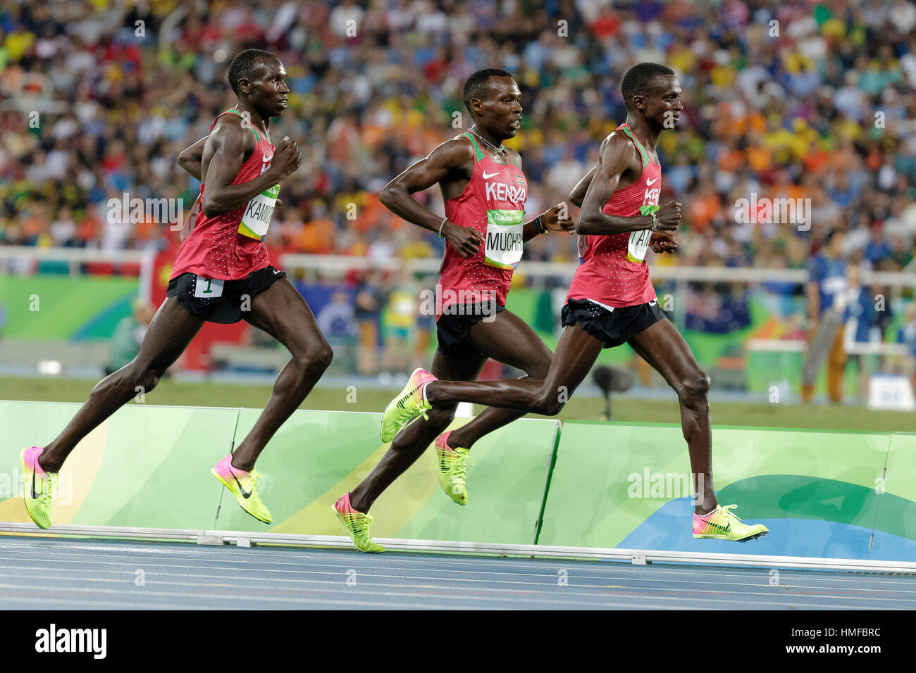 Rio de Janeiro, Brasile. Il 13 agosto 2016. Atletica, uomini 10.000m finale al 2016 Olimpiadi estive. ©Paul J. Sutton/NCP Fotografia. Foto Stock