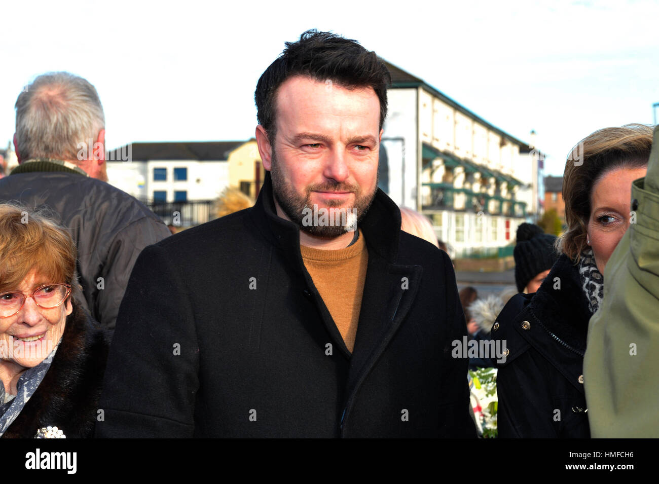 Leader SDLP Colonna Eastwood frequentando il quarantacinquesimo Bloody Sunday memoriale di servizio in Derry, Londonderry. Foto Stock