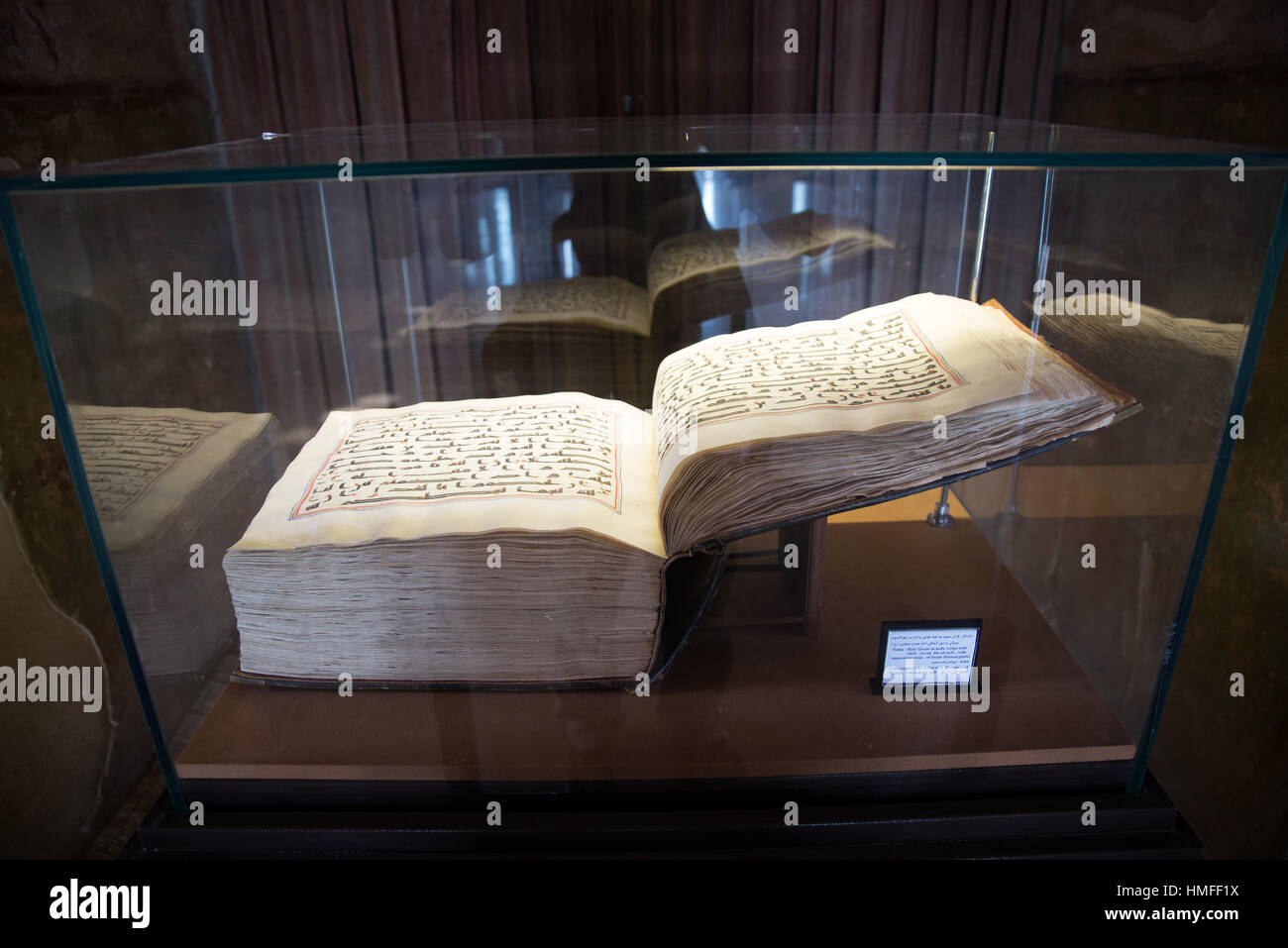 800 anni corano a chehel sotoun palace, Isfahan, Iran Foto Stock