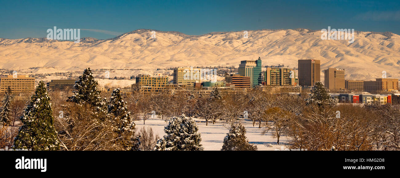 Inverno, città di Boise e coperta di neve pedemontana,Boise, Idaho, Stati Uniti d'America Foto Stock