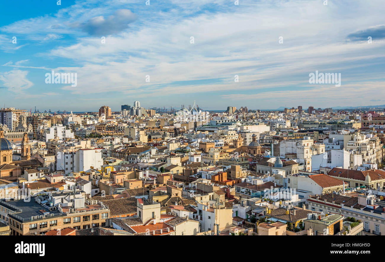Città di Valencia vista aerea dalla Cattedrale Metropolitana Foto Stock