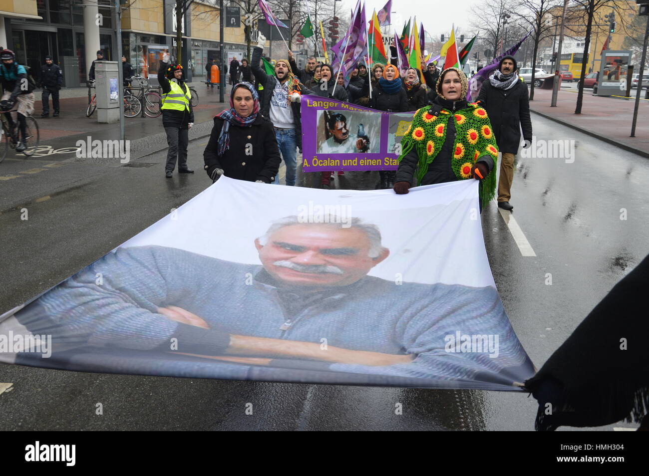 Berlino, Germania. 3 febbraio, 2017. Marzo per il leader del PKK Abdullah Ocalan nel credito di Berlino: Markku Rainer Peltonen/Alamy Live News Foto Stock