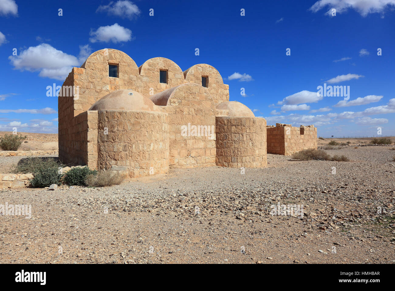 Amra Qasr, anche trascritta Quseir Amra o Qusayr Amra, è il più noto dei castelli del deserto si trova nella parte orientale della Giordania Foto Stock