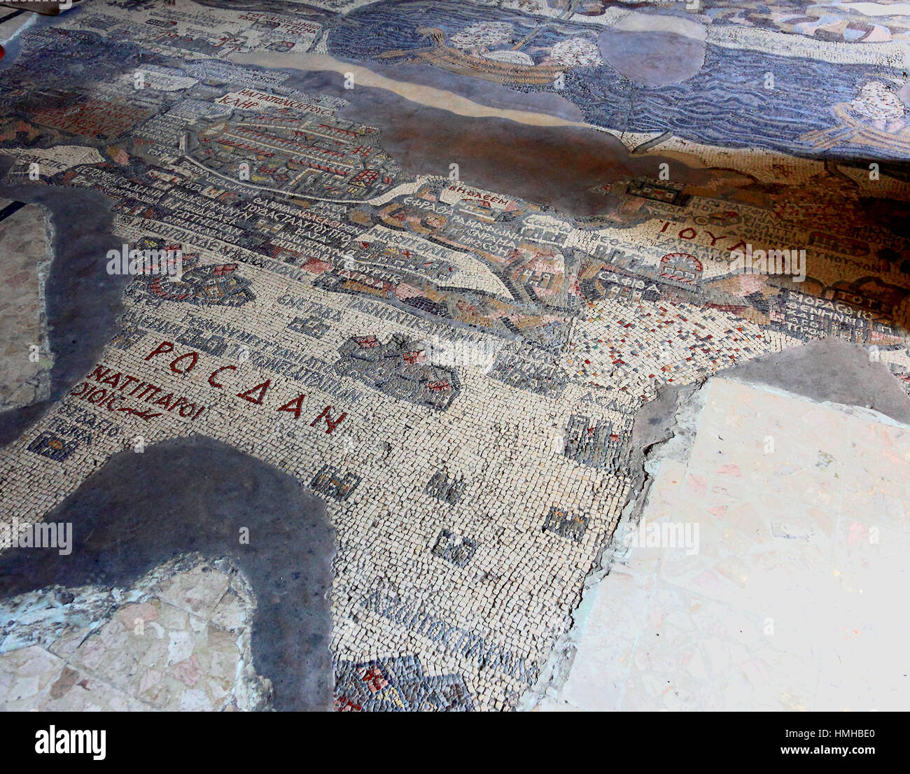 La Carta di Madaba, Madaba, parte di un pavimento a mosaico, all'inizio la chiesa bizantina di San Giorgio a Madaba, Giordania Foto Stock