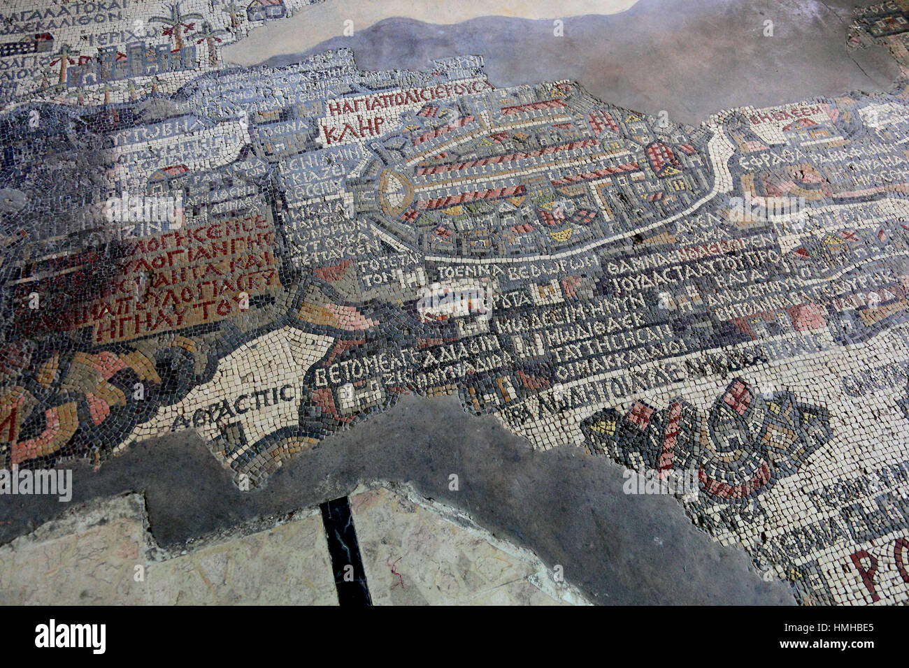 La Carta di Madaba, Madaba, parte di un pavimento a mosaico, all'inizio la chiesa bizantina di San Giorgio a Madaba, Giordania Foto Stock