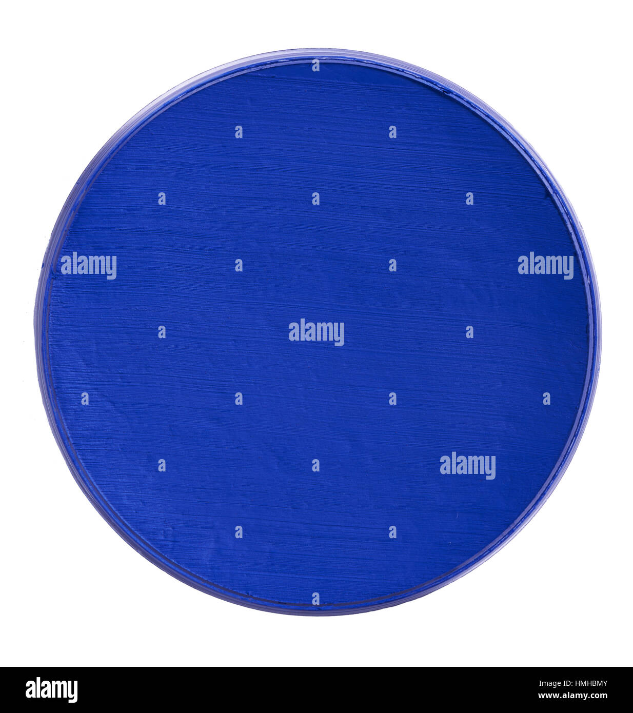 Un taglio fuori immagine circolare di un campione blu di vernice in polvere o compongono Foto Stock