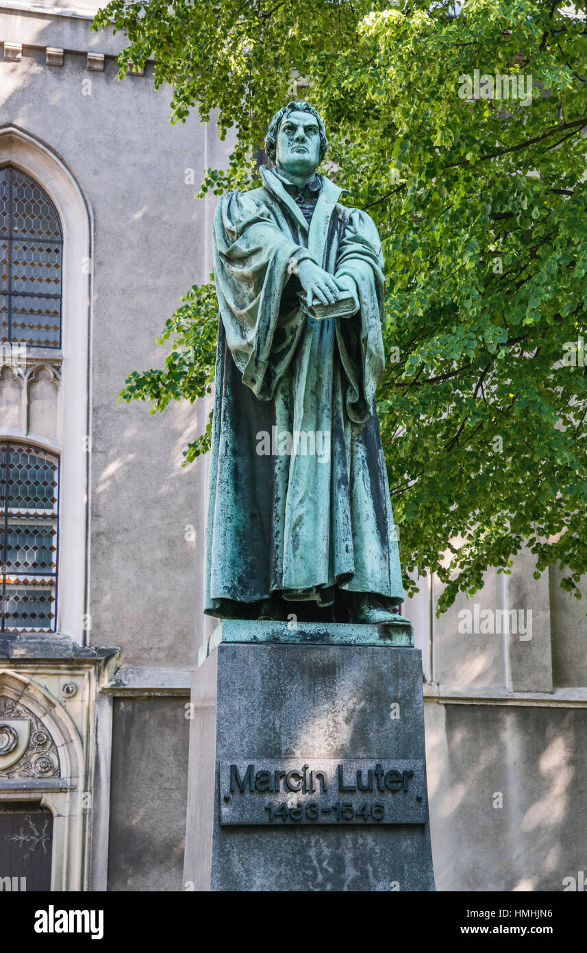 Martin Lutero statua, 1900 da Franz Vogel, evangelico quartiere della città di Bielsko-Biala, Slesia, Polonia Foto Stock