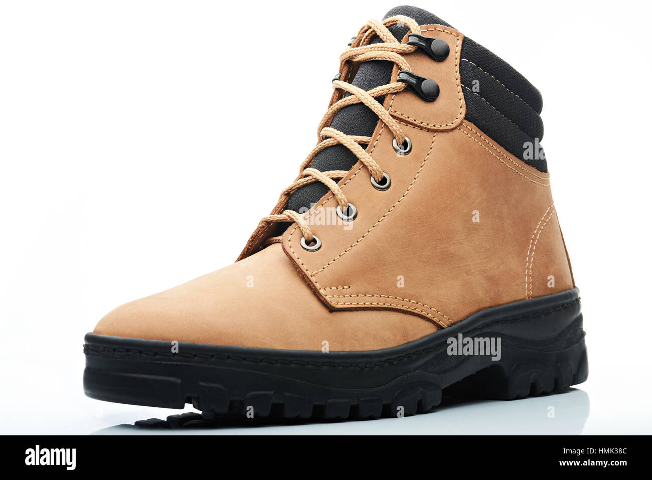 Luce in pelle marrone uomini combattere il boot con il nero Foto Stock