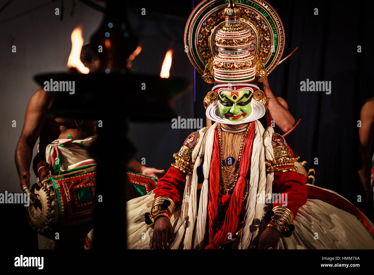 Kathakali attore durante l'atto Foto Stock