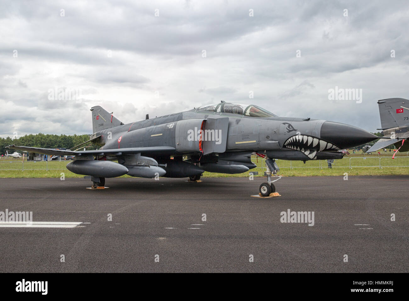 GILZE Rijen, Paesi Bassi - 21 giugno 2014: aviazione turca F-4 Phantom fighter jet in mostra statica al Dutch Air Force Open House. Foto Stock