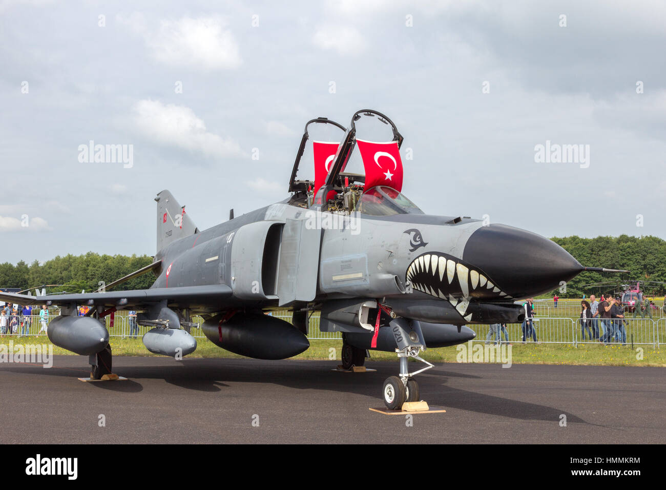 GILZE Rijen, Paesi Bassi - 21 giugno 2014: aviazione turca F-4 Phantom fighter jet in mostra statica al Dutch Air Force Open House. Foto Stock