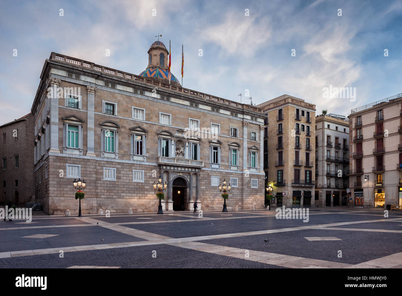 Palazzo della Generalitat in Placa de Sant Jaume Square nella città di Barcellona, in Catalogna, Spagna, Europa Foto Stock