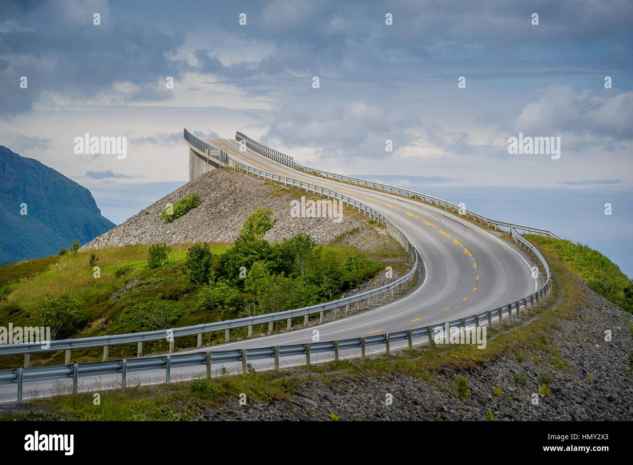 Il ponticello del Norwegian Atlantic Road. Foto Stock