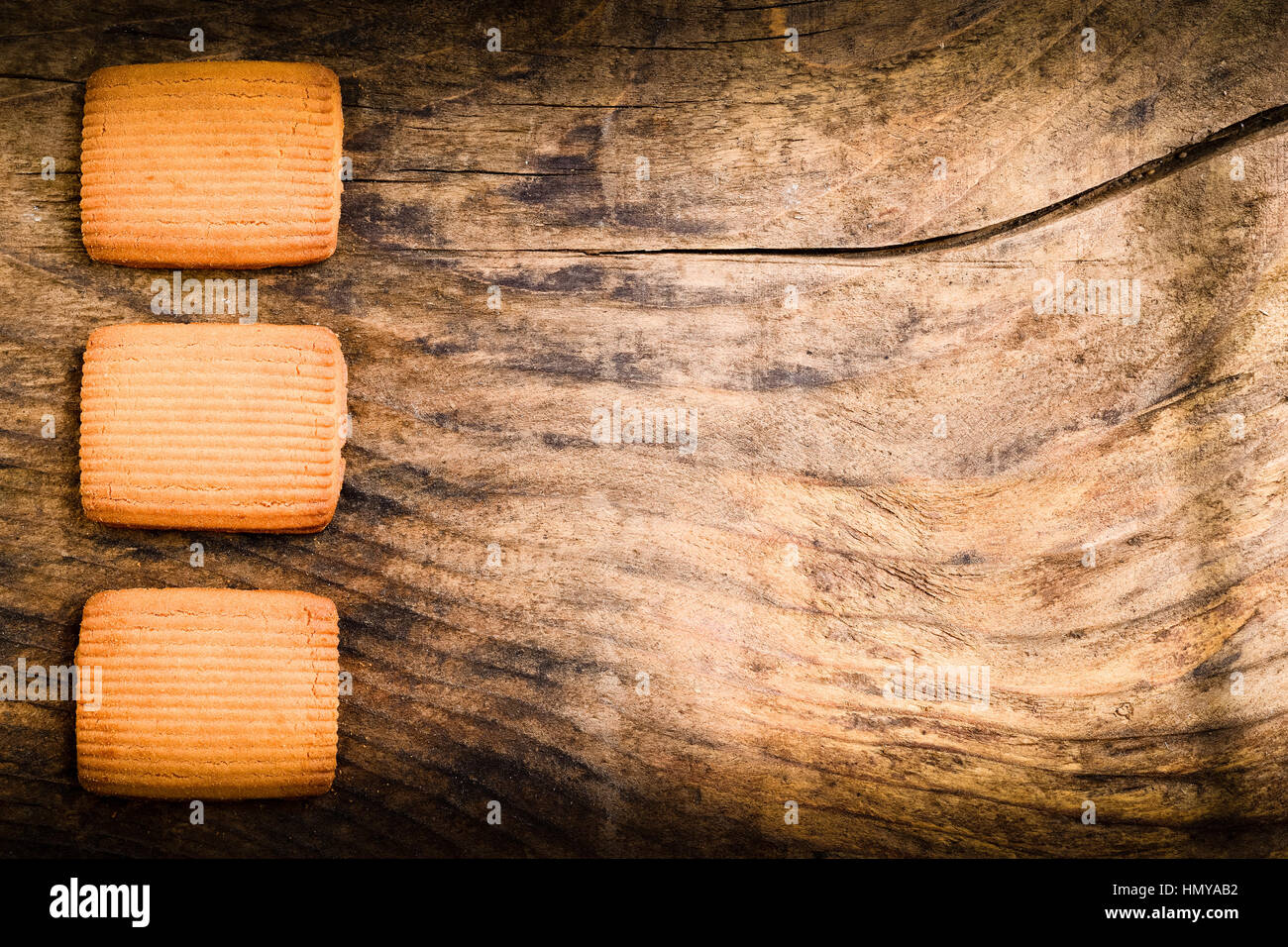 Biscotteria su sfondo in legno per il menu della prima colazione Foto Stock