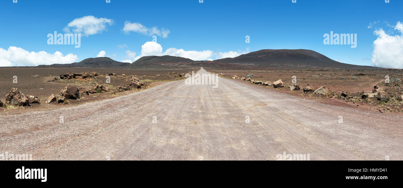 La plaine des sables : sulla strada che conduce al Piton de la Fournaise' vulcano su réunion, Oceano Indiano. Foto Stock