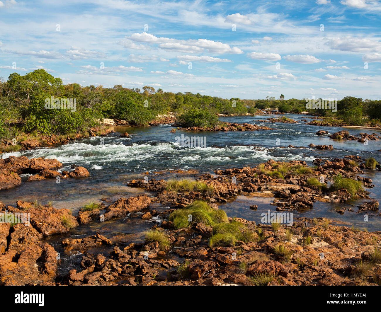 Novo river a Jalapão National Park, stato di Tocantins, una delle aree più selvagge in Brasile Foto Stock