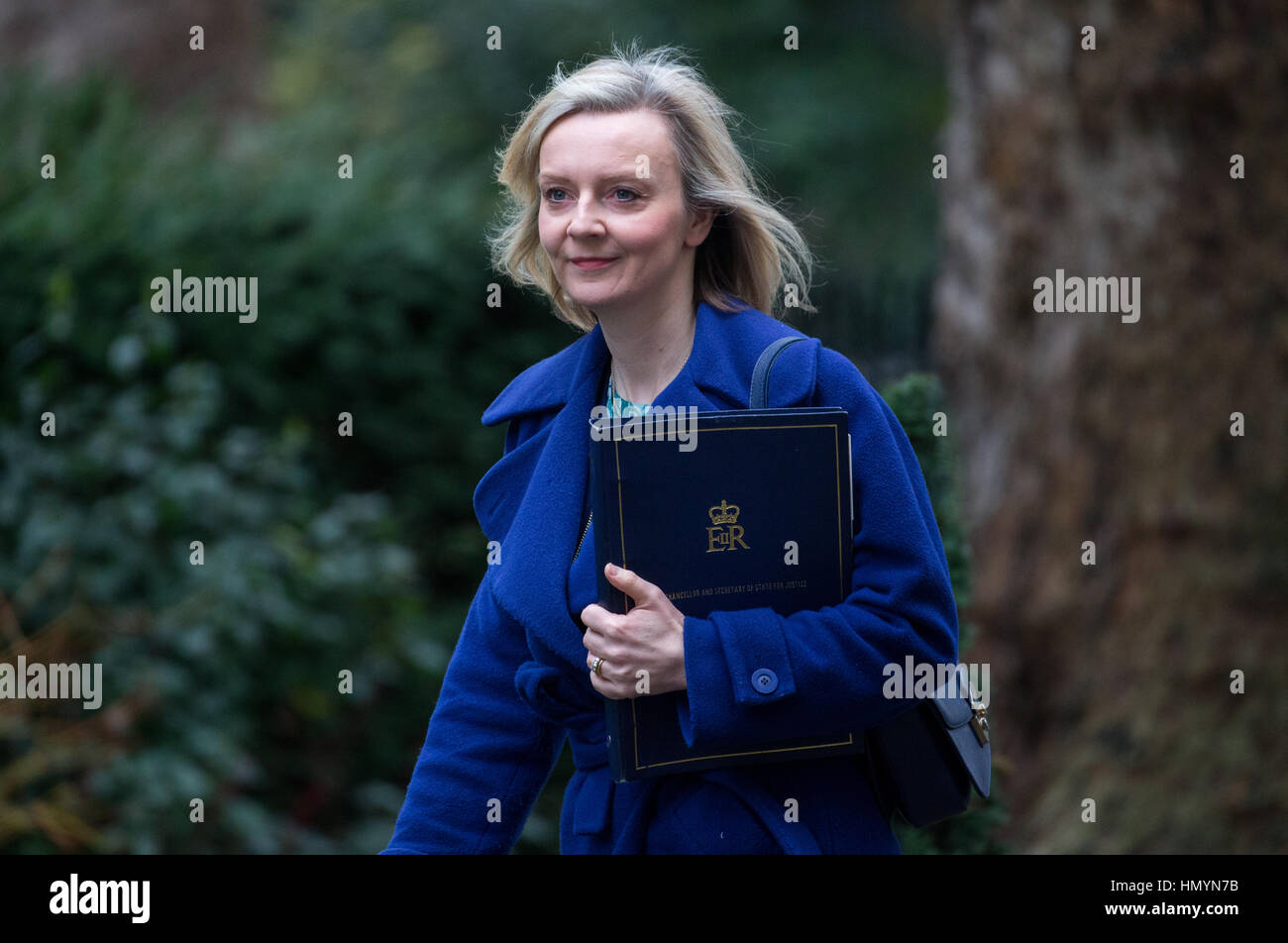 Giustizia segretario,Liz Truss arriva per una riunione del gabinetto Foto Stock