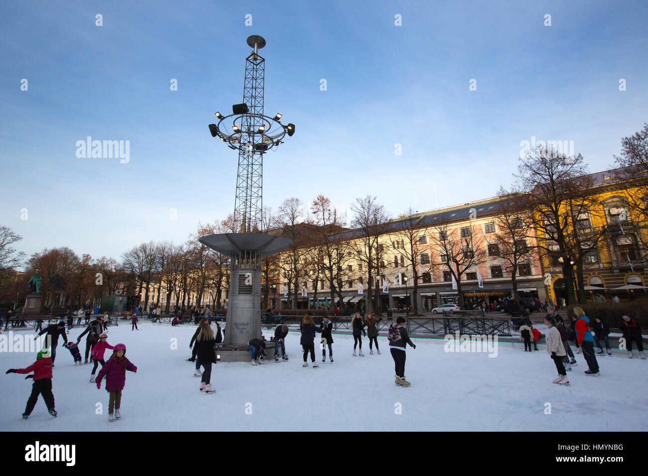 Spikersuppa pista di pattinaggio, Spikersuppa skøytebane, Eidsvolls plass, Karl Johans gate, Oslo, Norvegia Foto Stock