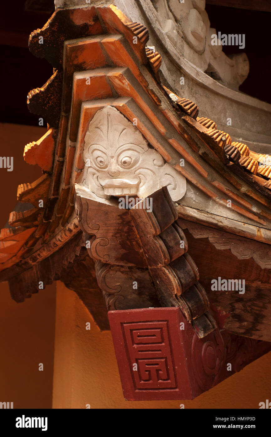 Il Vietnam. La Pagoda di profumo. Thien Tru Tempio. Foto Stock