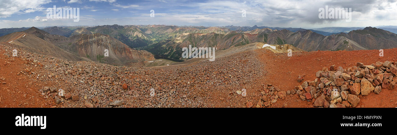 Panorama sulla sommità del picco Redcloud in San Juan gamma di Colorado Foto Stock