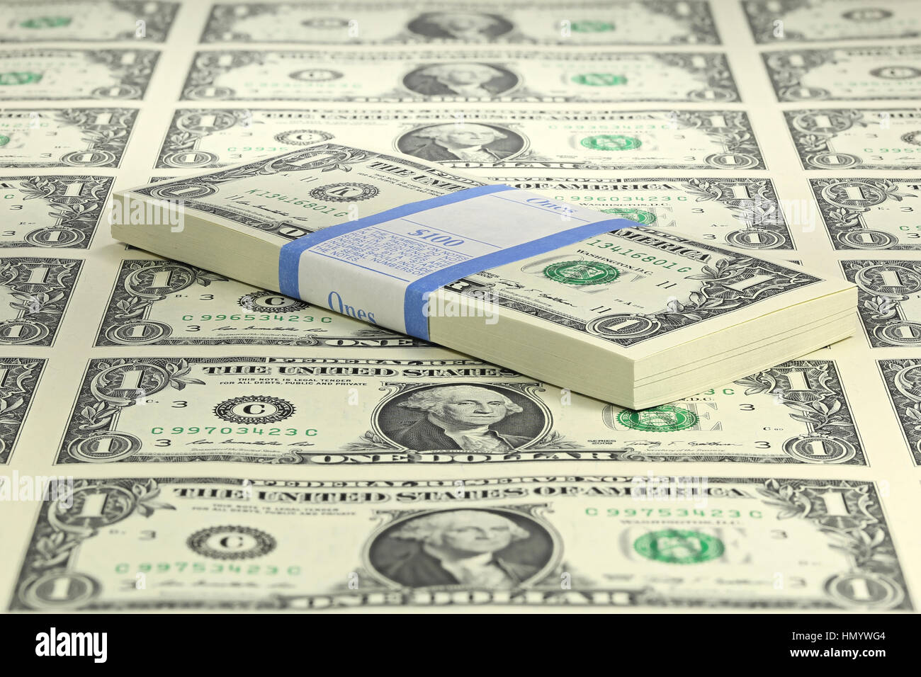 Pacchetto di 1 dollaro note su intonso 1 dollaro foglio Foto Stock