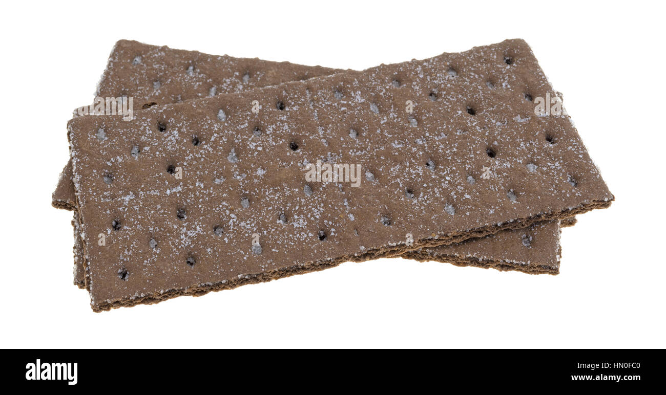 Tre cioccolato graham cracker isolato su uno sfondo bianco. Foto Stock