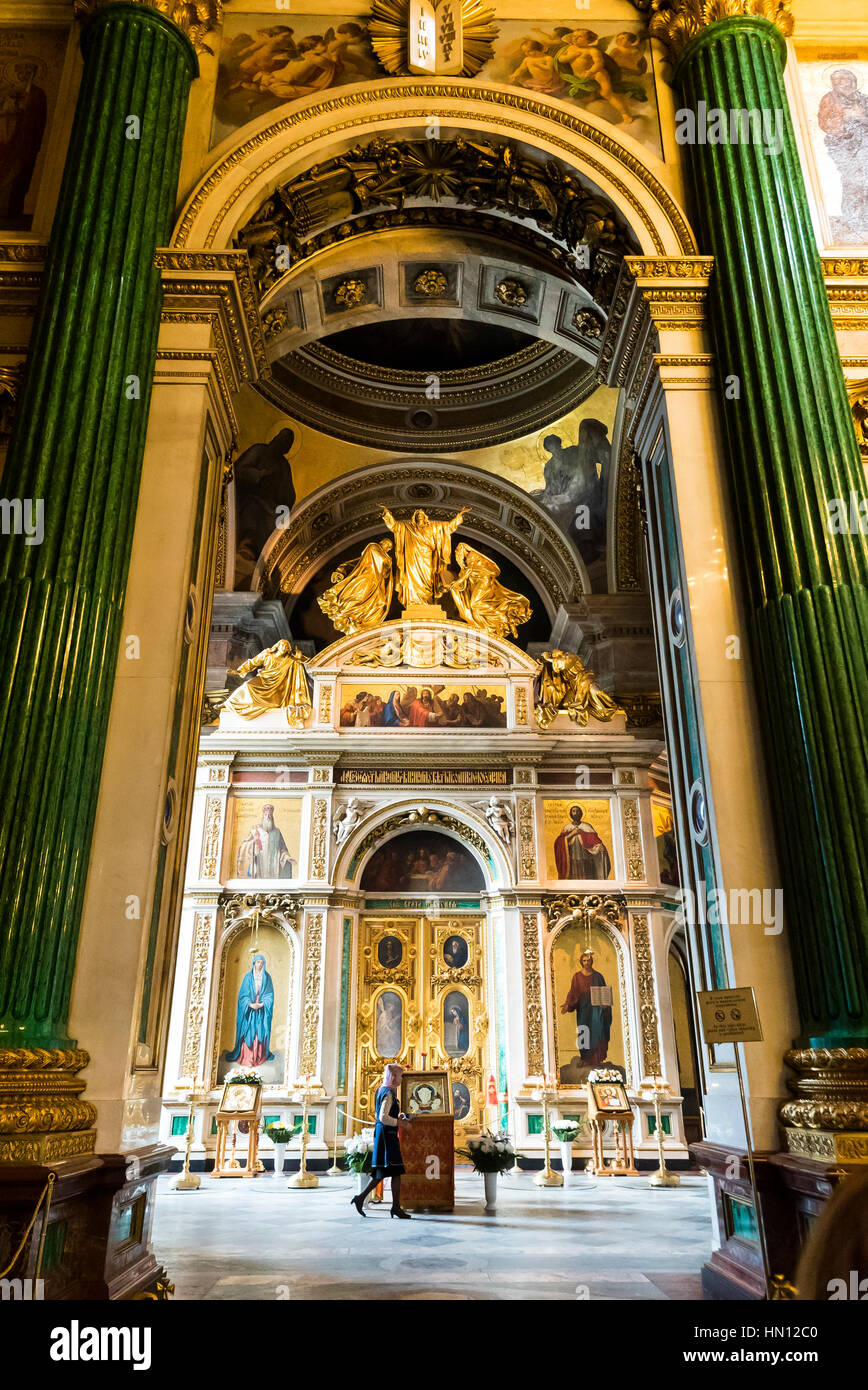 Gli interni di St Isaacs Cathedral, St Petersburg, Russia Foto Stock