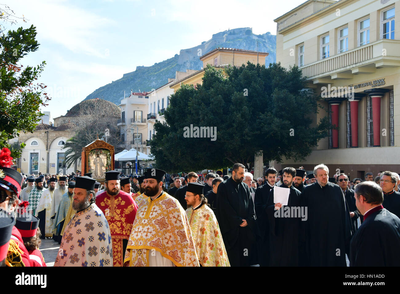 Grecia Peloponneso nella devozione religiosa atmosfera ogni anno nella città di Nafplio festeggiare il santo patrono della città, il santo martire Anast Foto Stock