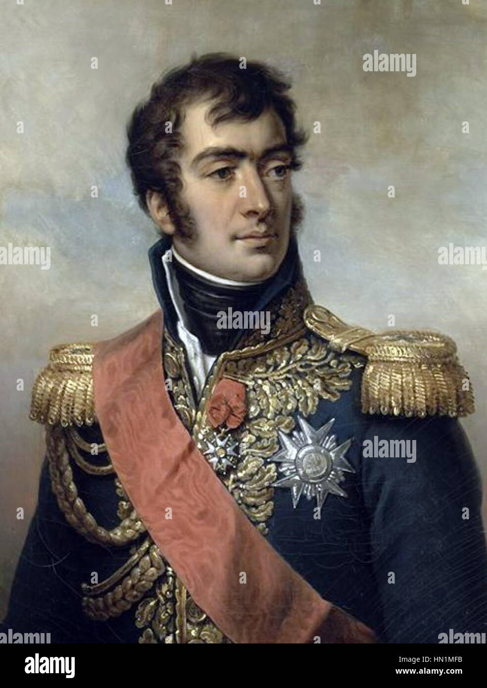 Questo ritratto di Marmont, un capo militare francese durante l'era napoleonica, cattura la sua leadership e la sua abilità militare. L'immagine rappresenta il ruolo chiave che ha giocato nelle guerre napoleoniche. Foto Stock