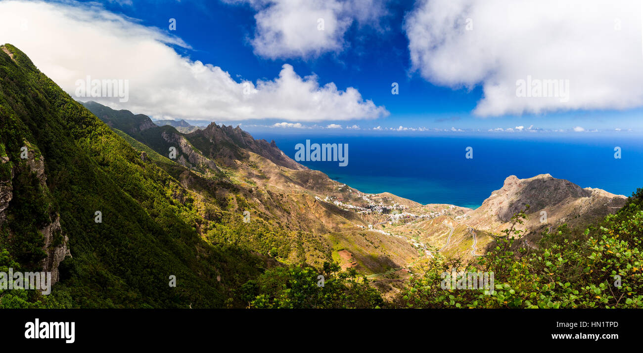 Paesaggio panoramico nelle montagne di Anaga, Tenerife Isole Canarie Spagna Foto Stock