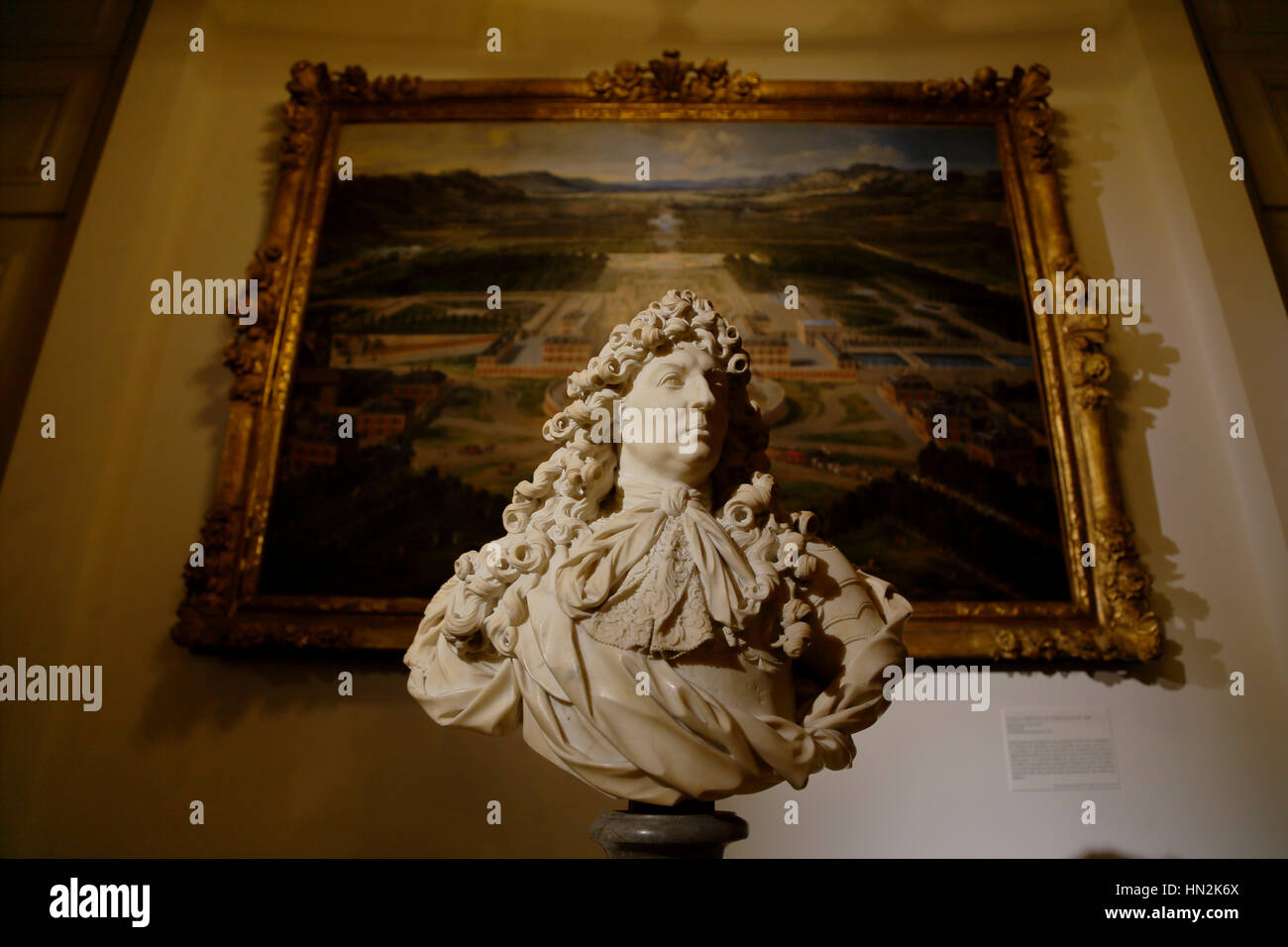 Busto di Luigi XIV e pittura - Petit Trianon di Versailles Francia - shot Agosto 2015 Foto Stock