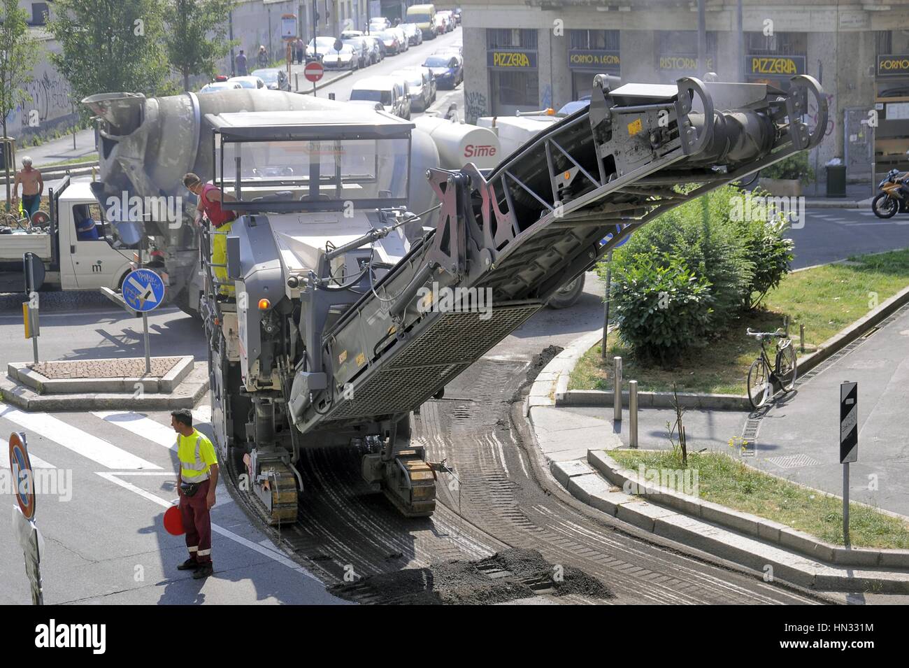 Cantiere per l'asfaltatura di una strada Foto Stock