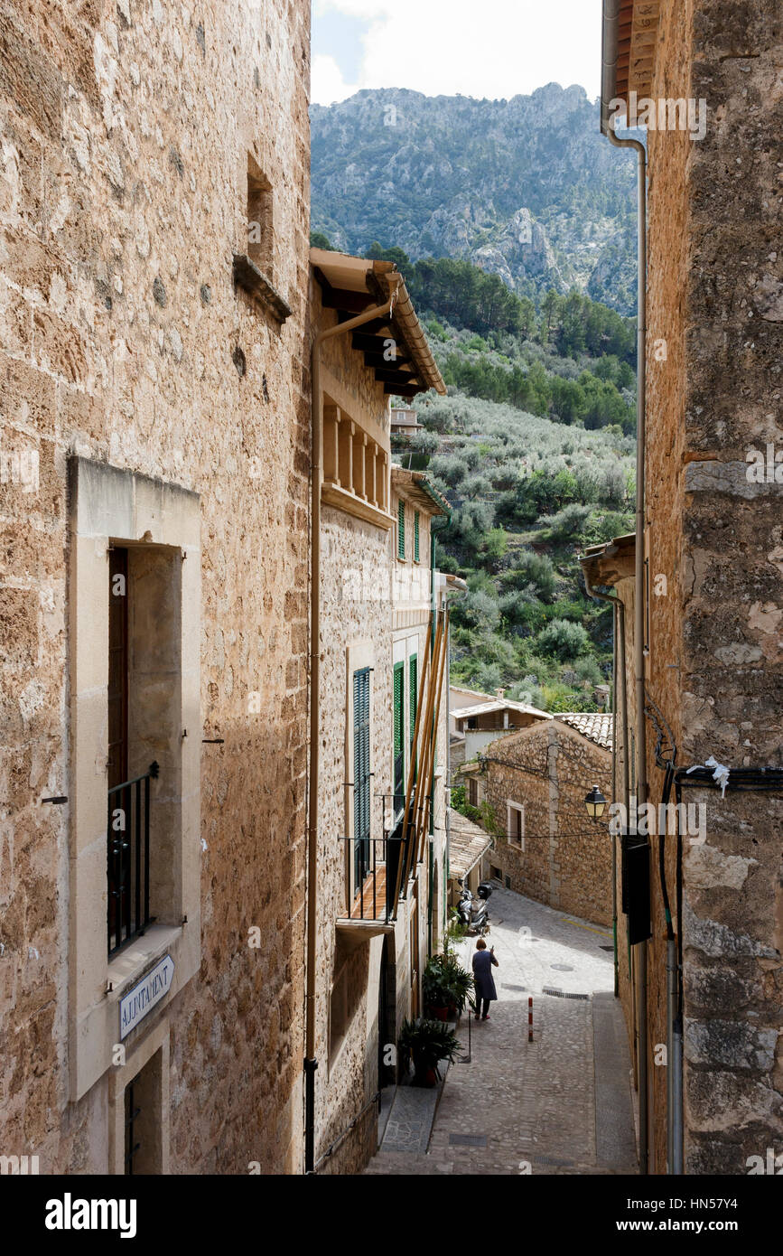 Grazioso villaggio di Fornalutx, vicino a Soller, Mallorca, Spagna Foto Stock