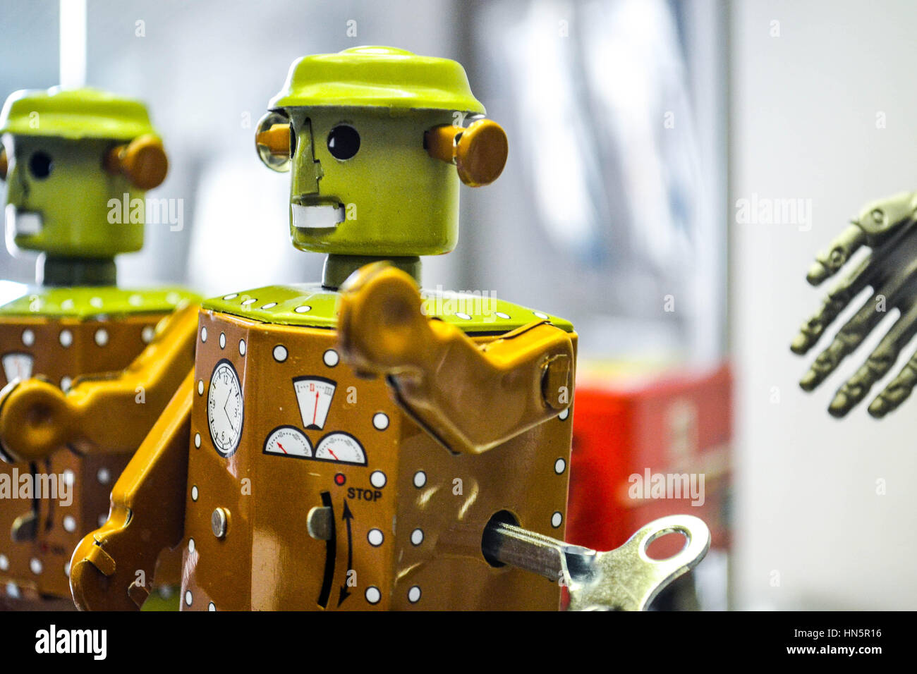 Robot giocattolo a Praga il Museo del Giocattolo Foto Stock