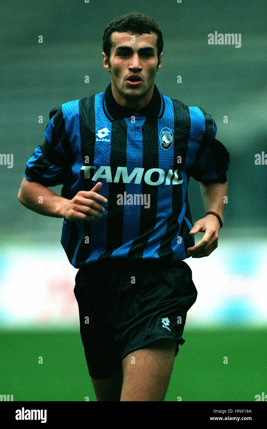 PAOLO MONTERO ATALANTA FC 26 Ottobre 1993 Foto & Immagine Stock ...