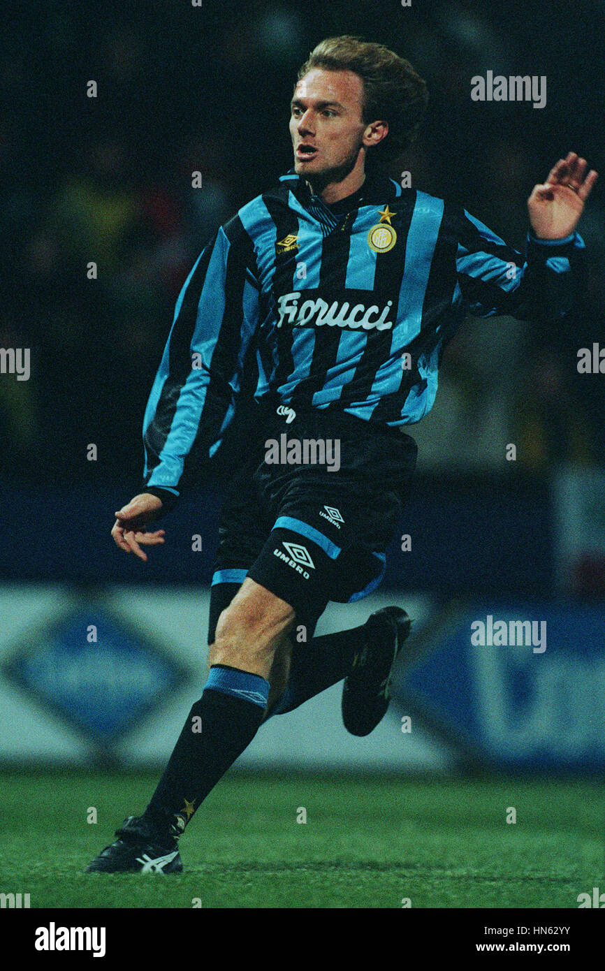 INTER FOOTBALL CLUB 12 De Diciembre 1994 Bergomi - Zanchetta - Delvecchio EUR 21,89 - ES