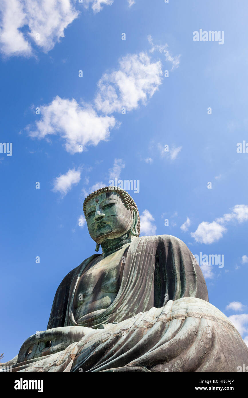 Kamakura, Giappone - 23 Maggio 2012: Il Daibutsu Grande Buddha a Kotoku-nel tempio di Kamakura, nella prefettura di Kanagawa, Giappone. Il Buddha di bronzo le date da Foto Stock