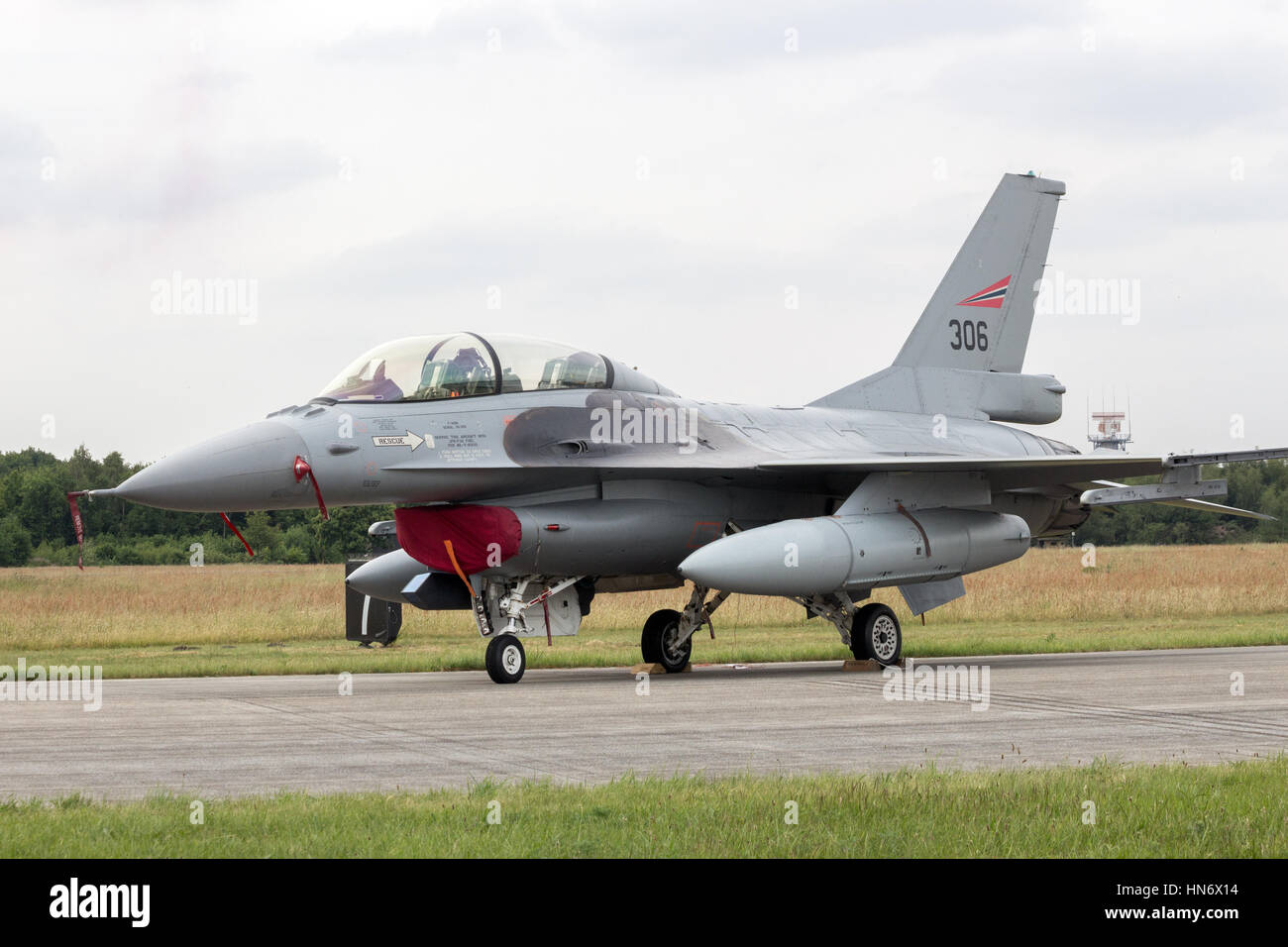 VOLKEL, Paesi Bassi - giu 15, 2013: Un Royal Norwegian Air Force F-16 sul display presso la Dutch Air Force Open Day. Foto Stock