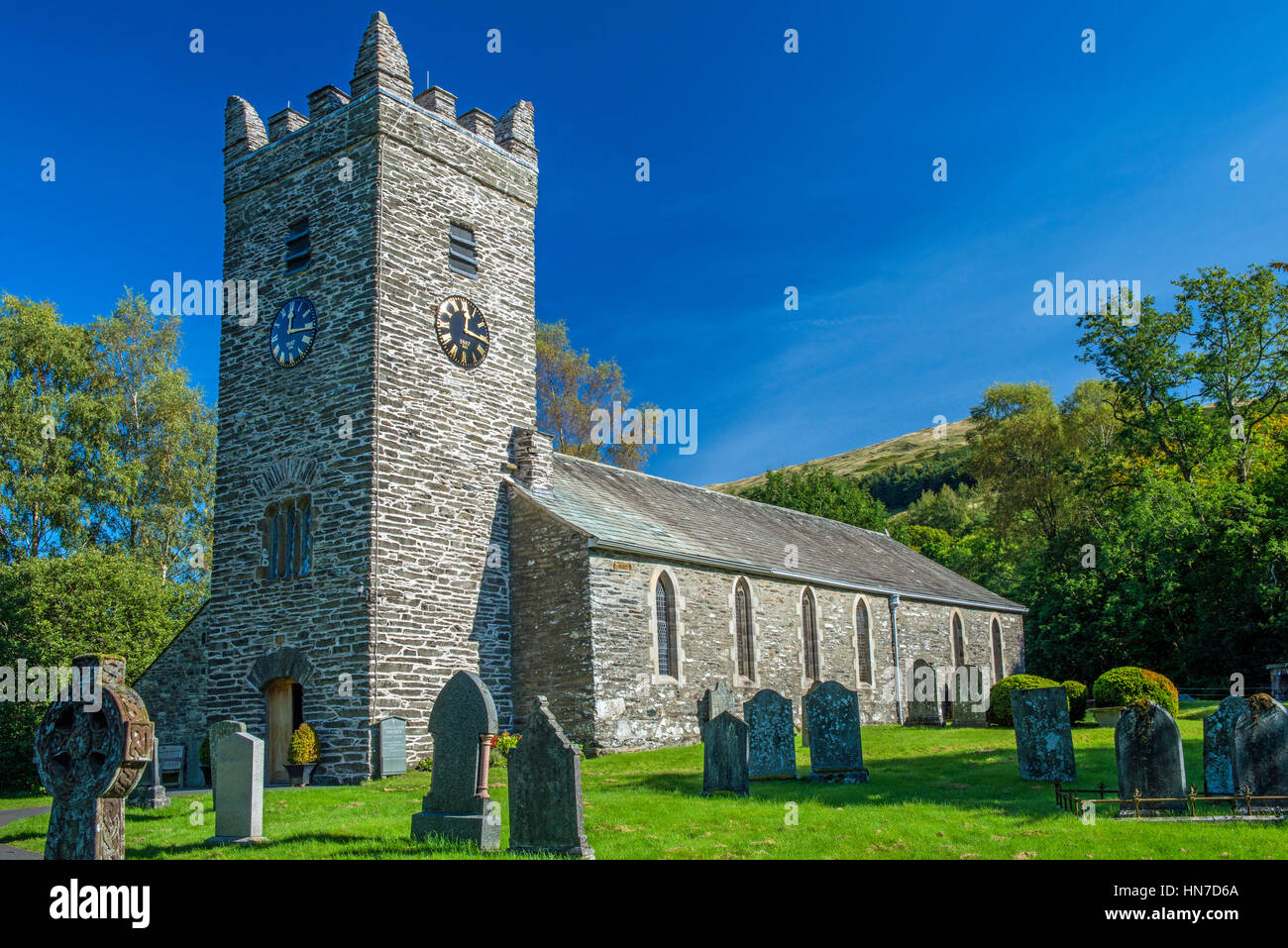 Chiesa del Gesù a Troutbeck, Parco Nazionale del Distretto dei Laghi, Cumbria, su un soleggiato fine settembre giornata Foto Stock