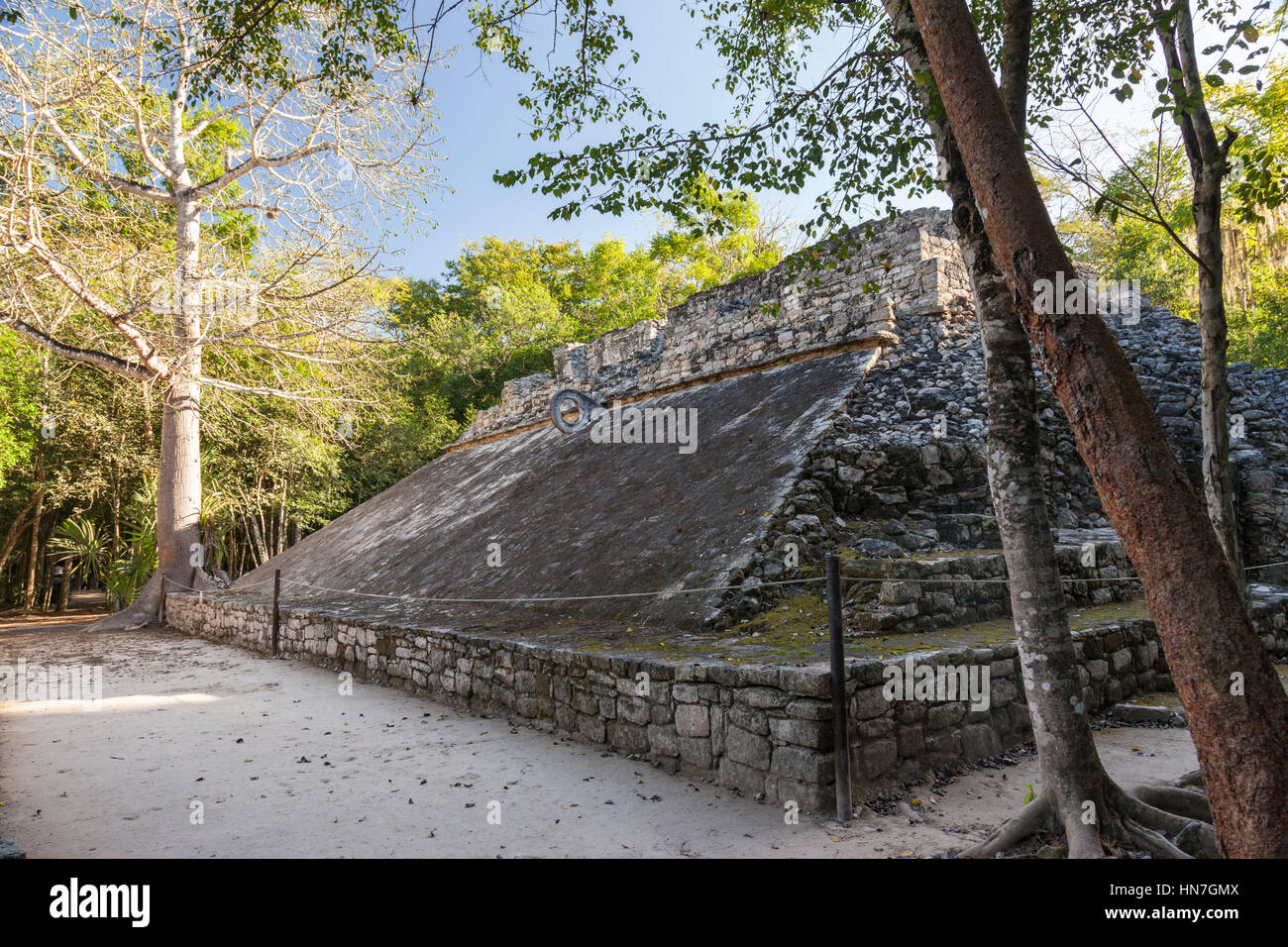 Campo da ballo presso le rovine Maya di Coba, l'antica civiltà Maya, la penisola dello Yucatan, stato messicano di Quintana Roo, Messico Foto Stock